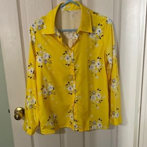Adiant inspired floral on yellow. Size Large.